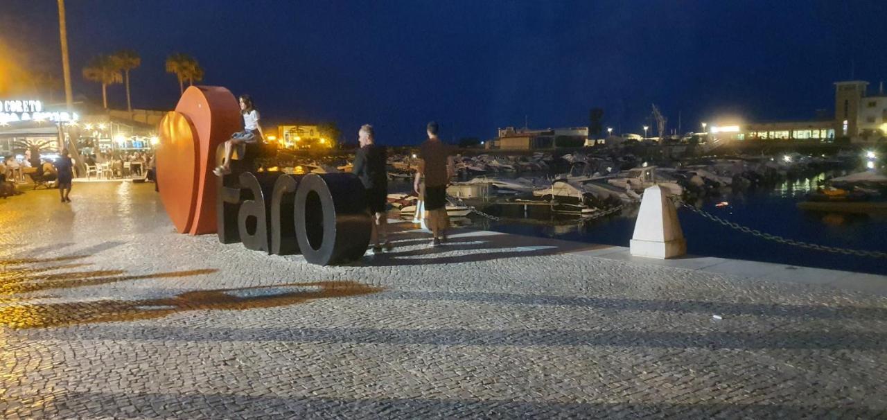 Barco Casa Catamara Sleepandboat Otel FAO Dış mekan fotoğraf